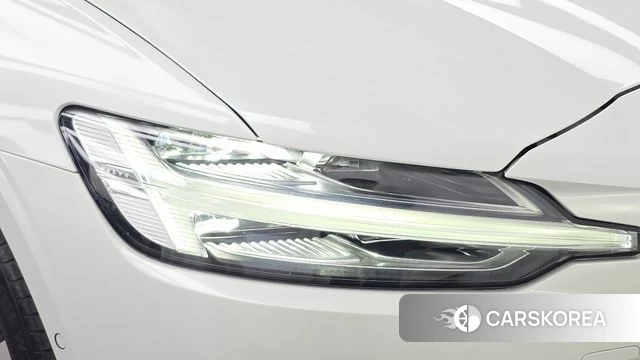 Volvo S60 3rd generation id 4935183 из Кореи 14