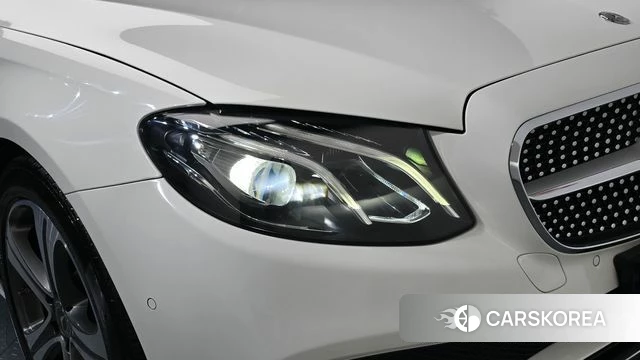 Mercedes-Benz E-Class W213 id 5013711 из Кореи 14