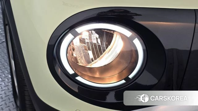 Hyundai Casper Electric id 5015690 из Кореи 14