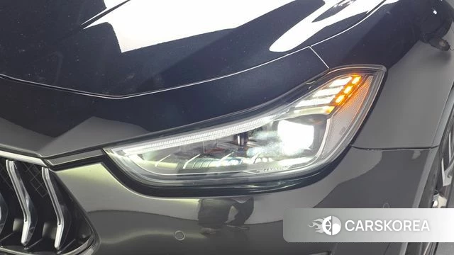 Maserati Ghibli id 5012697 из Кореи 14