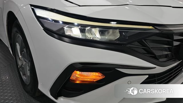 Hyundai The New Avante (CN7) id 5027062 из Кореи 14