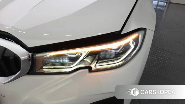BMW 3 Series (G20) id 4992873 из Кореи 14