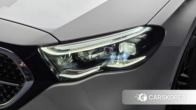 Mercedes-Benz E-Class W214 id 5045429 из Кореи 14