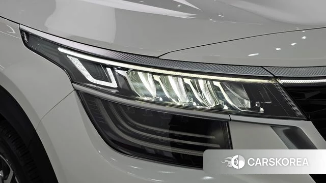 Kia Seltos id 4936276 из Кореи 14