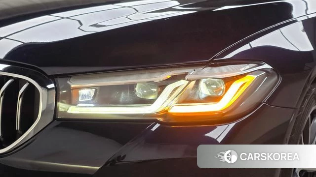 BMW 5 Series (G30) id 4958105 из Кореи 14