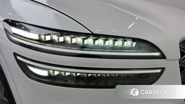 Genesis GV70 id 4995672 из Кореи 14