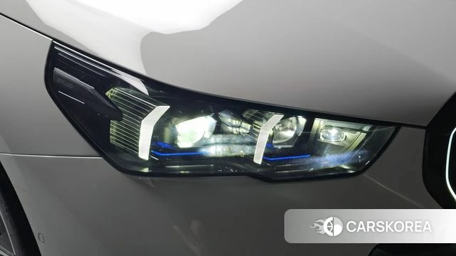 BMW 5 Series (G60) id 5021108 из Кореи 14