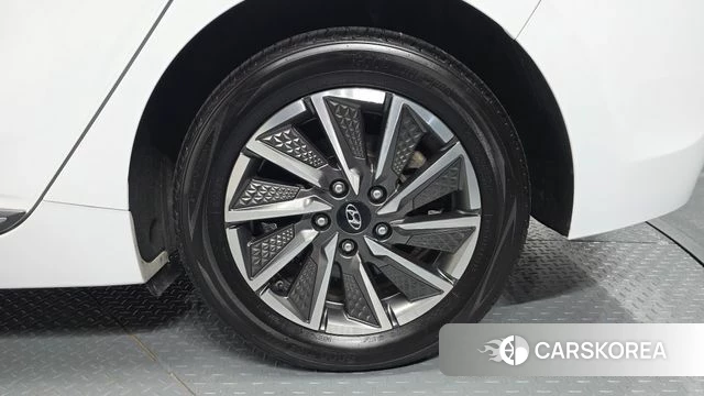 Hyundai The New Ionic Electric id 4759390 из Кореи 14