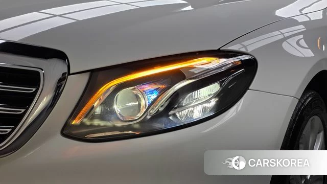 Mercedes-Benz E-Class W213 id 4959636 из Кореи 14
