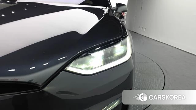 Tesla Model X id 5001698 из Кореи 14