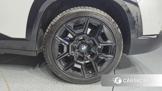 BMW XM (G09) id 4950538 из Кореи 14