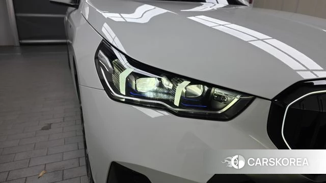 BMW i5 (G60) id 4664876 из Кореи 15