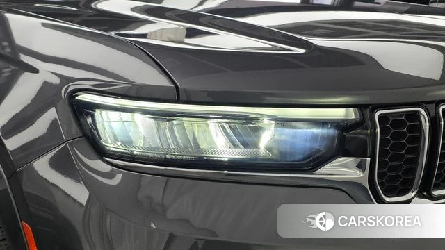 Jeep Grand Cherokee (WL) id 4975806 из Кореи 14