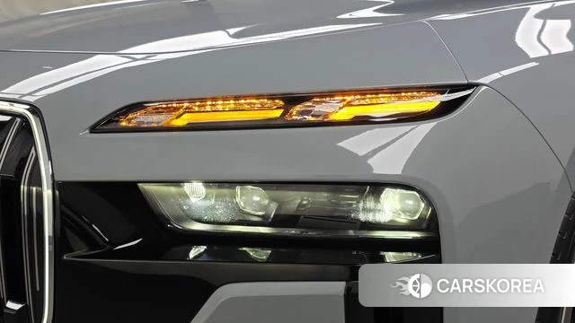 BMW 7 Series (G70) id 4928843 из Кореи 14