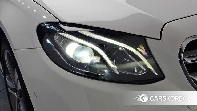 Mercedes-Benz E-Class W213 id 5035808 из Кореи 14