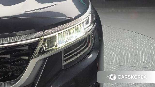Kia Seltos id 4997445 из Кореи 14