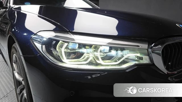 BMW 5 Series (G30) id 5014099 из Кореи 14