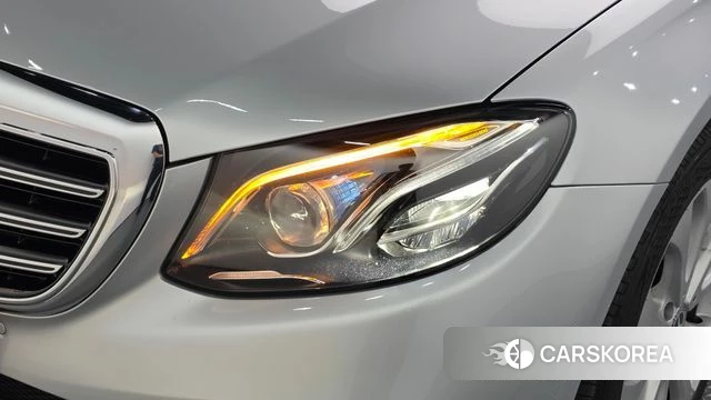 Mercedes-Benz E-Class W213 id 4982737 из Кореи 14