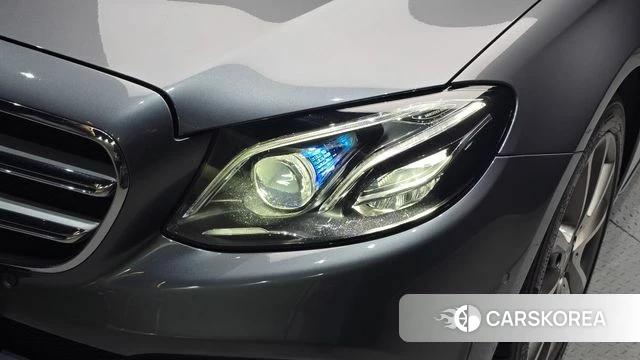 Mercedes-Benz E-Class W213 id 4988337 из Кореи 14