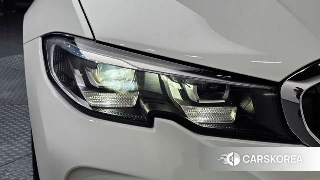 BMW 3 Series (G20) id 4936904 из Кореи 14