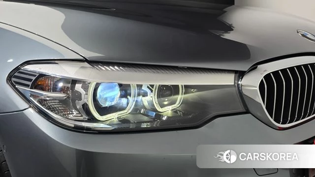 BMW 5 Series (G30) id 5013516 из Кореи 14