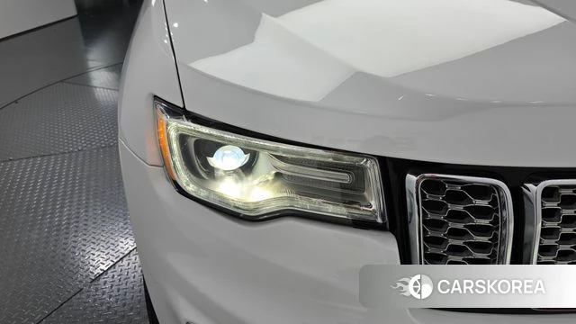 Jeep Grand Cherokee id 5028365 из Кореи 14