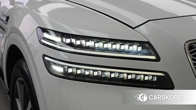 Genesis GV80 id 4990788 из Кореи 14