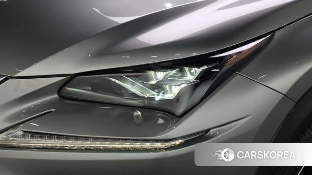 Lexus NX300h id 4993258 из Кореи 14