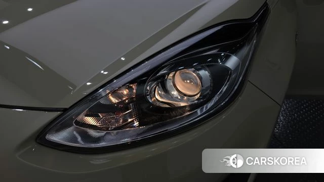 Toyota Prius C id 4988419 из Кореи 14