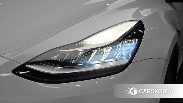 Tesla Model Y id 4951848 из Кореи 14