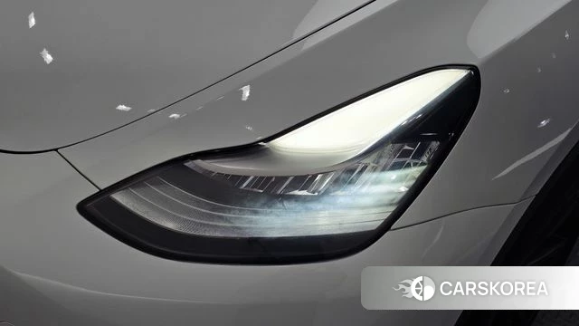 Tesla Model Y id 4683379 из Кореи 14