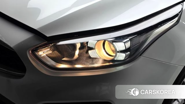 Kia Come New K3 id 4993203 из Кореи 14