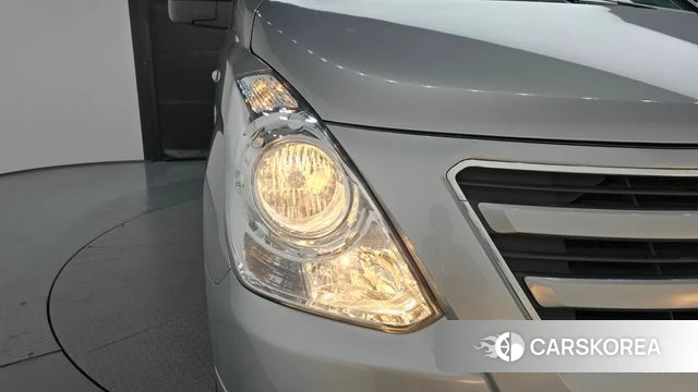 Hyundai Grand Starex id 4998956 из Кореи 14