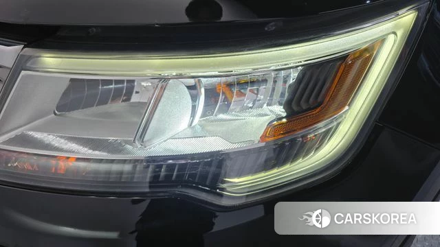 Ford Explorer id 4943869 из Кореи 14
