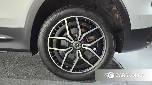 Mercedes-Benz EQB X243 id 5012070 из Кореи 14