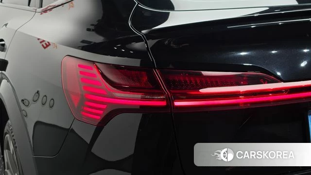 Audi e-Tron id 4921624 из Кореи 14