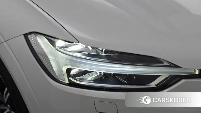 Volvo XC60 second Generation id 4998300 из Кореи 14