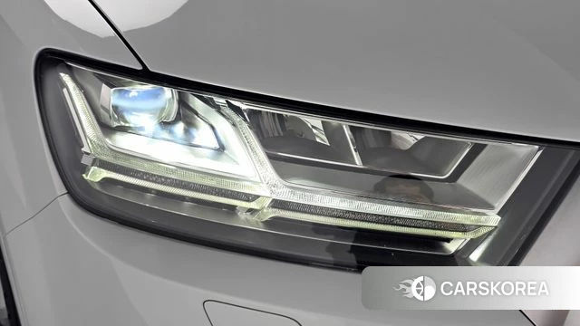 Audi Q7 (4M) id 4967358 из Кореи 14