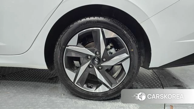 Hyundai Avante (CN7) id 5012063 из Кореи 14