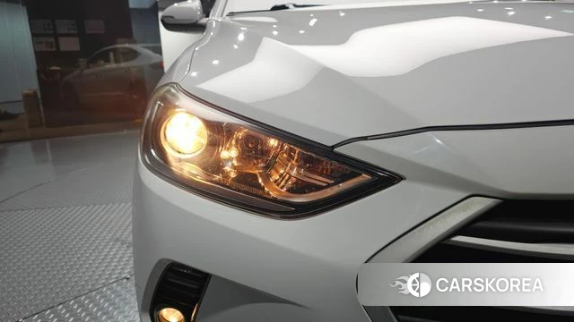Hyundai Avante AD id 4728273 из Кореи 14