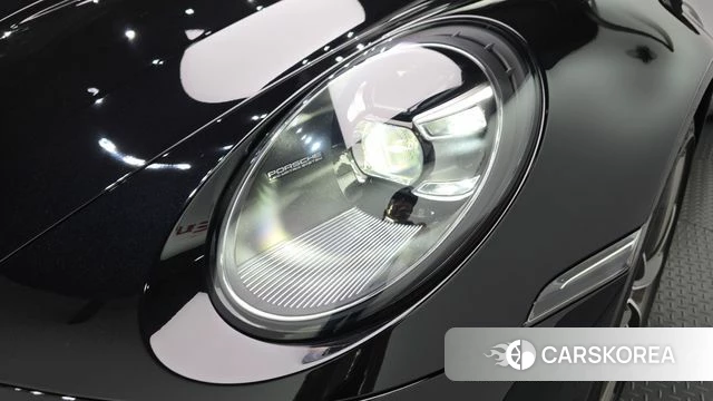 Porsche 911(992) id 4941204 из Кореи 14