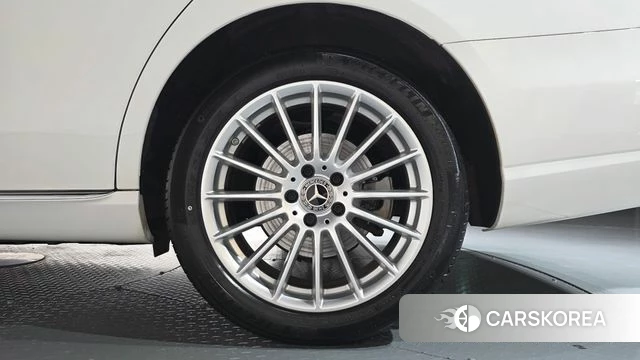 Mercedes-Benz E-Class W213 id 5046760 из Кореи 14