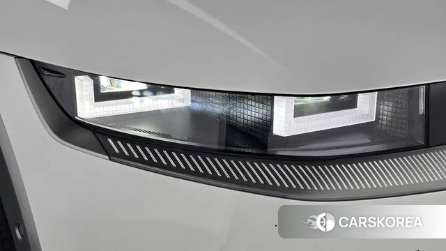 Hyundai The New Ionic 5 id 4853843 из Кореи 14