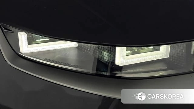 Hyundai The New Ionic 5 id 4934946 из Кореи 14