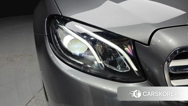 Mercedes-Benz E-Class W213 id 5014098 из Кореи 14