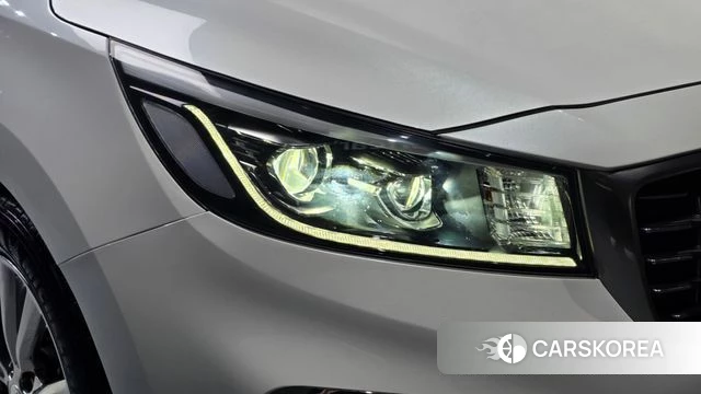 Kia The New Carnival id 5004039 из Кореи 14