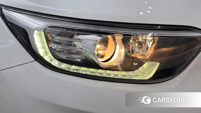 Kia Stonic id 5036023 из Кореи 14