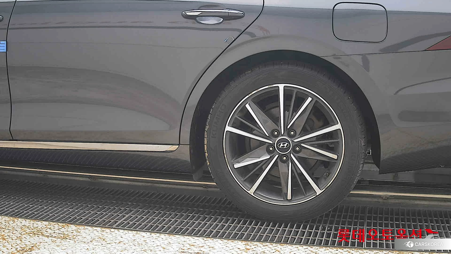 Hyundai Grandeur id 4984608 из Кореи 14