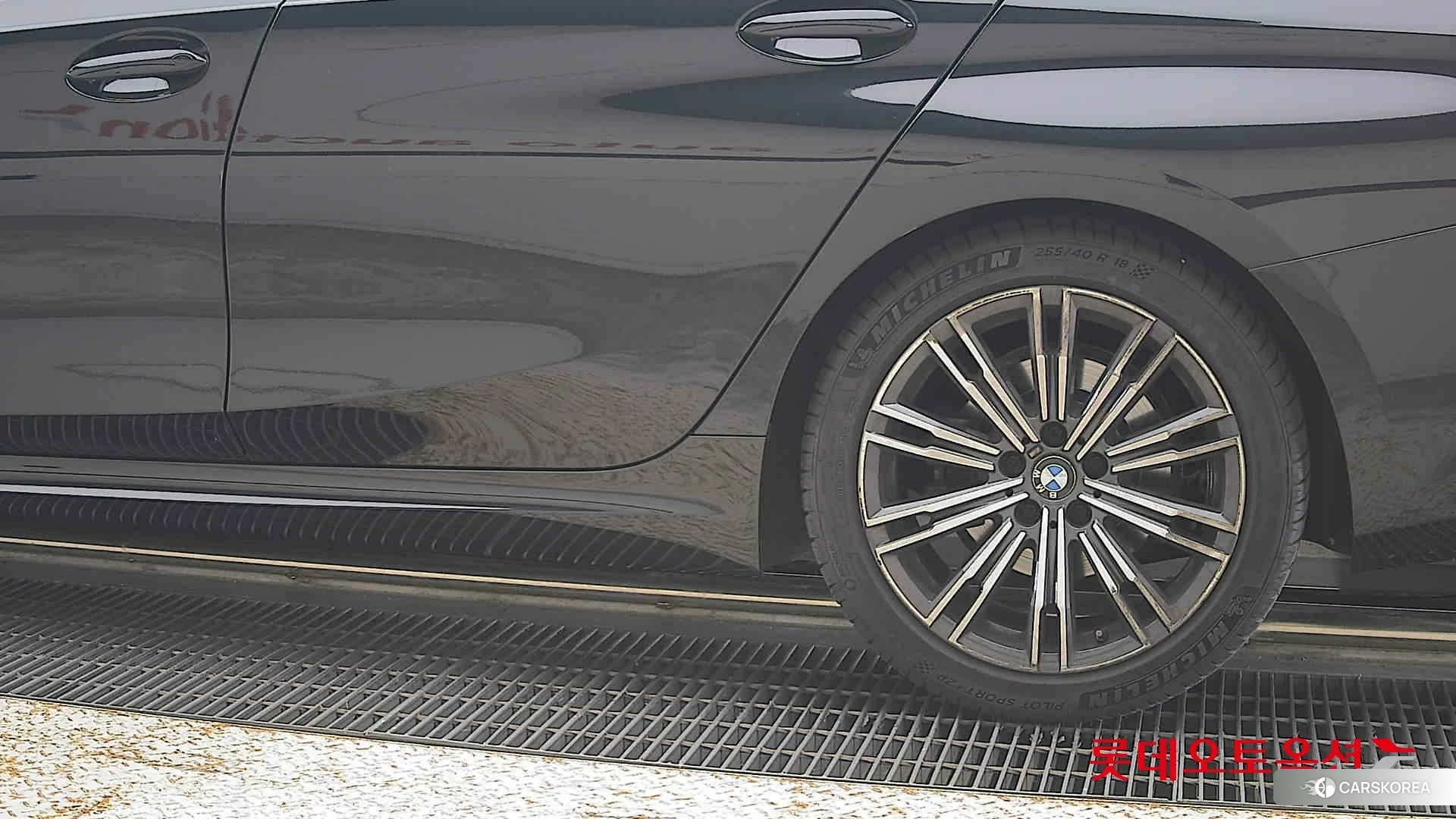 BMW  320i id 4989971 из Кореи 14