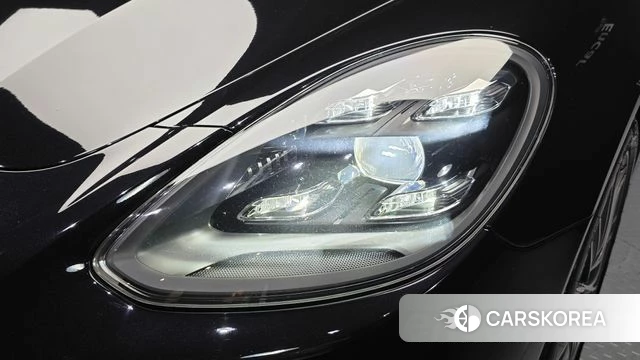Porsche Panamera (971) id 4929846 из Кореи 14